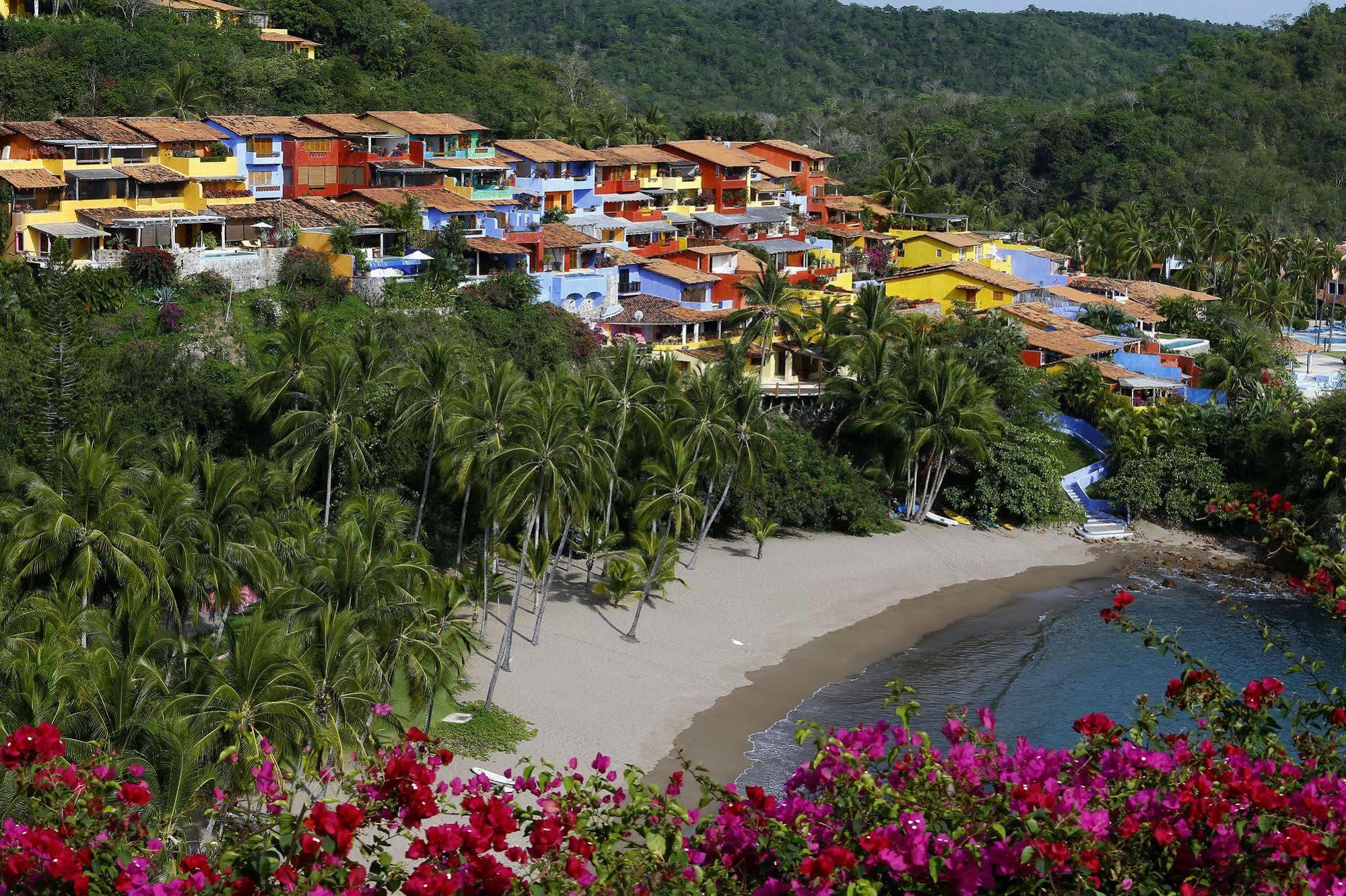 Playa Rosa Bungalows Costa Careyes Esterno foto